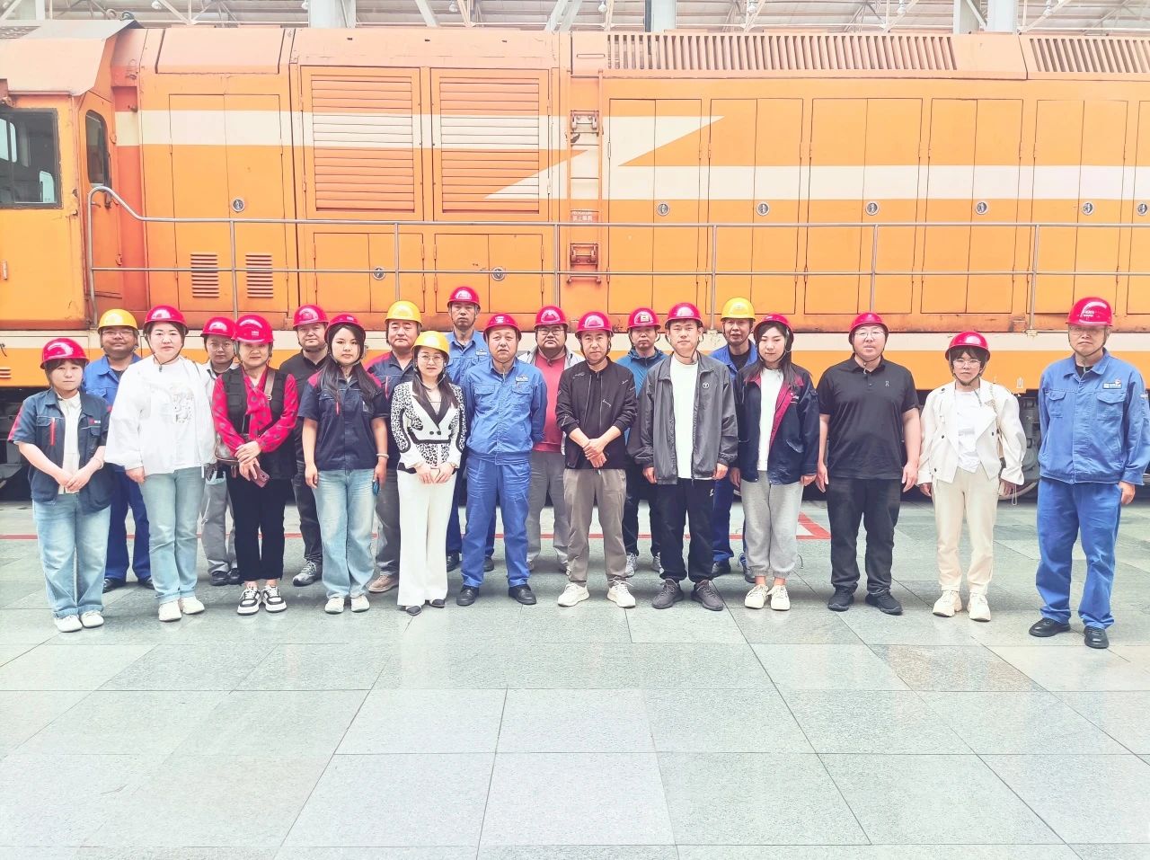 参观学习拓视野 借鉴经验促提升｜宣化区总工会组织开展创新工作室交流学习活动